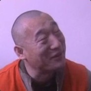 幸亏及时捂住了逼