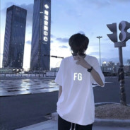 她说她和我只是朋友