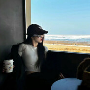 看我一枪打爆你的头