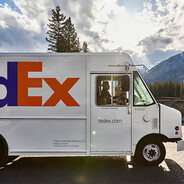 FEDEX PEEK - steam id 76561199196631238