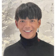 丁真卖电子烟起沙鹰