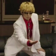 我曾将青春翻涌成她