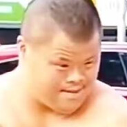 打职业给她买梵克雅宝