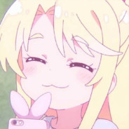 她像天外来物一样