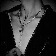 腿再美也只是炮架