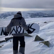 我是马卡龙 枪马网卡耳朵聋