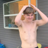 ഇരിക്കു