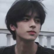 小黑子爱看黑鲍鱼