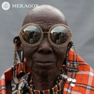 БАБУШКА В НайКаХ