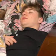 ุⱭ͞ ̶͞ ̶͞ ﻝﮞ Grubix