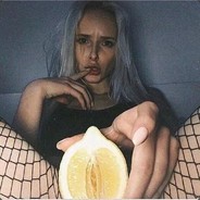 睡不着的后海边