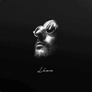 风雨中的葫芦娃