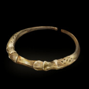 暴打宫崎英高的梅琳娜