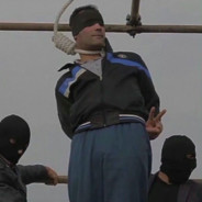 春愁黯黯独成眠