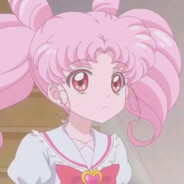 ピンクの美少女