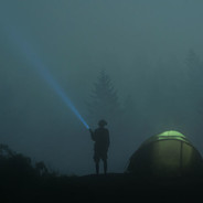 口渴就喝水干嘛掰我腿