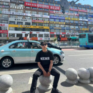 小孙想去看大门