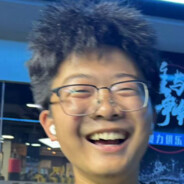 纯情小哥爱微笑