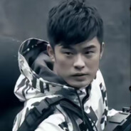 出门白给曾小贤