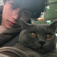 高冷酷帅鼠标垫