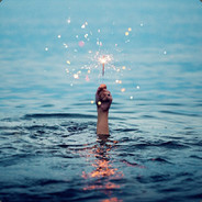 石山里蹦出来的