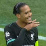 Van DIjk dodaje ➕100 do skila