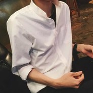 别摸我肚子