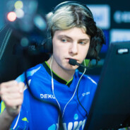 D3mAk avatar