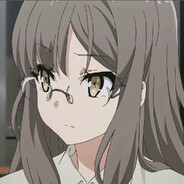 眉头一皱退至队友身后