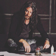 减尽荀衣昨日香