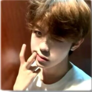 十八岁娇艳男大