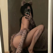 她才16岁她怎么守的住B