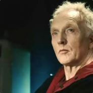 他的亲爹真是不孝该死