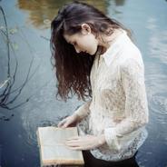 我就笑笑看你玩