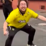 𝕯𝖎𝖒𝖎𝖙𝖗𝖎𝖄𝖔𝖔𝖓