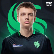 Falcons的京介本人