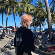 太阳之所以伟大 是因为连尘埃都能照亮