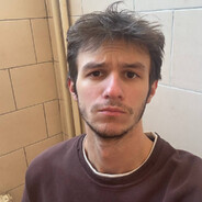 Хочет минета