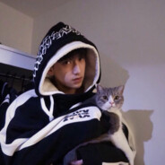 深夜港服破大防