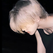 特鲁看住小玉老爹拉个大电