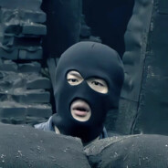 手持方天画戟之吕小布