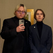 vыыы - steam id 76561199483299854