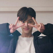 旗帜鲜明阶级革命闯将