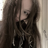 между нами война