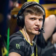 极度社恐的简单男孩