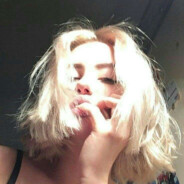 $Девочка-скандал$