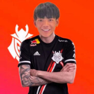 純真丁一郎です