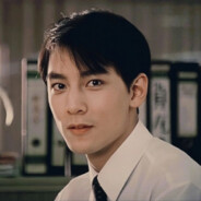 脆弱的她选择了逃脱