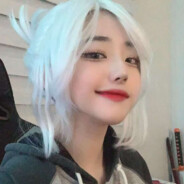 樱岛上有麻衣在爬