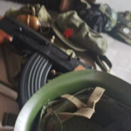 弹道偏左何晨光